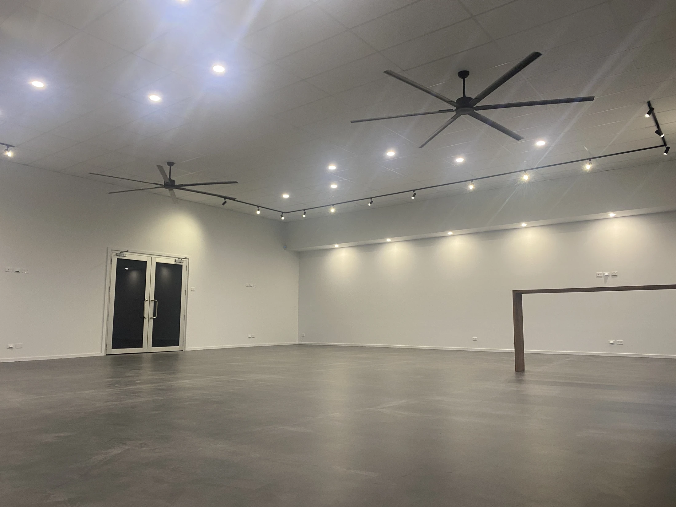 Commercial Construction & Office Fit Outs